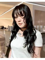 シーン バイ ラッド(SCENE by RAD)&nbsp;大人可愛いくびれレイヤーロングヘアショートショートボブ艶感
