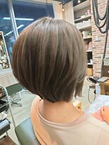 ジースリー 東神奈川店(G-THREE)&nbsp;襟足すっきり前下がりボブ