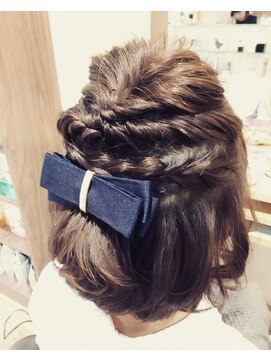 アカラ ヘアー akala hair パーティアレンジ