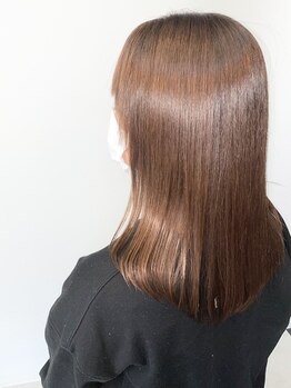 ジュエラ(Jewelux by trusty)の写真/【オージュアサロン】髪質改善トリートメント導入☆まとまりにくい髪がするっとまとまる感動をぜひ味わって