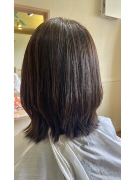 ウッタヘアー(utta hair) ミディアムボブディ