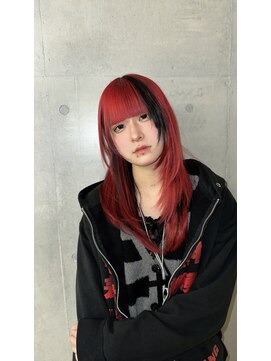 モニカ 原宿店(MONIQA) 赤黒