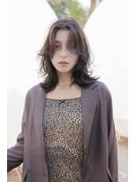 リーホリエ(Lee Horie)&nbsp;顔まわりレイヤー/くびれミディ/髪質改善