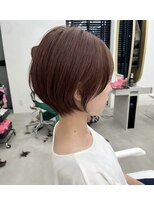 ナンバー 六本松(Number)&nbsp;【頭の形が綺麗に見えるくびれショート】NARUMI