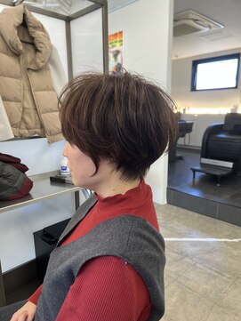 スクエアペア(SQUARE PAIR) ショートボブ　白髪ぼかし　ピンクベージュ　40代50代