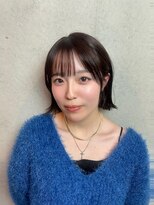 ブルーメ(Blume...)&nbsp;外ハネボブ/顔周りレイヤー/アッシュカラー