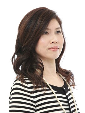 シェイク(Shake) 柔らかフェミニンロングウェーブ