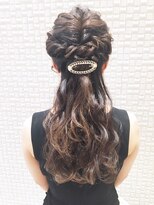 オリーブスバイネオリーブ(Olive's by neolive)&nbsp;【新宿　Neolive】☆ハーフアップアレンジ☆