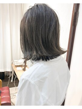 ヘアーアンドアトリエ マール(Hair&Atelier Marl) 【Marl】マットアッシュカラーの外ハネボブ♪