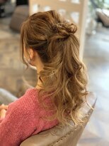 アンドモア(and MORE)&nbsp;ポニーテールスタイル