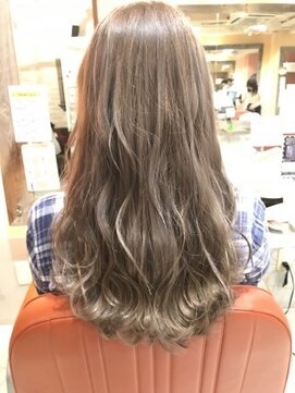 ネオリーブ コパン 鶴見店(Neolive copain) 外国人風 透明感 ミルクティーアッシュ  neolivecopain