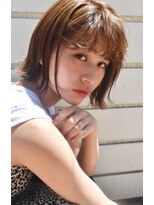 バズ(BUZZ) 強め前髪パーマとレイヤーボブ★BUZZ秋山