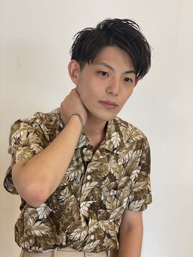 コワファースト 大分(COIFF1RST) 刈り上げマッシュ