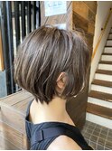 クリスタルベージュ