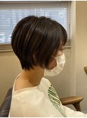 ショートボブ