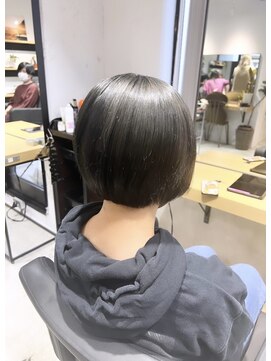 エイト 藤沢店(EIGHT fujisawa) EIGHT fujisawa 藤沢店　柳原秀　オリーブグレージュ［藤沢］