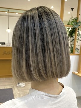 オル('olu) ボブバレイヤージュ