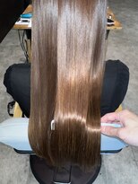 ビスポーク(BESPOKE)&nbsp;ブリーチなしミルクティー髪質改善ストレート