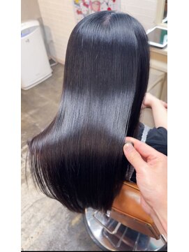 シック(Chic) ブルーグレージュアッシュブラックグレーベージュ 斜めバング