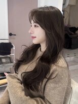 ティア(Tia.) (かきあげ/レイヤーカット/おくれ毛/毛流れ/ベージュ