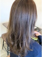 ツムギ ヘアー(tsumugi HAIR) ハイライトとレイヤーで動きのあるロングスタイル♪