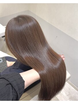 エレノア 枚方(Eleanor) アルカリ酸熱トリートメント◎吉田