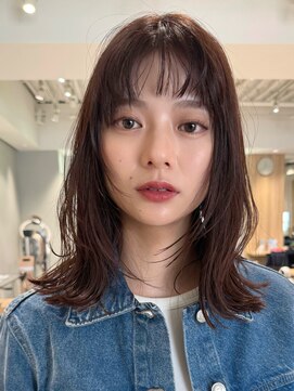 ミンクス 原宿店(MINX) ミディアムレイヤー くびれレイヤー 透明感カラー