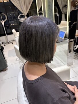 ザザ 高田馬場(ZA/ZA) 大人クールボブ　ミニボブ　ストレートボブ