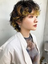 トオ(TOH)&nbsp;マッシュショートパーマケアパーマポイントカラーイエロー