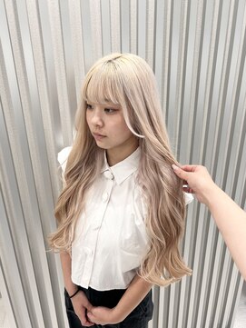 モア シルエ(MoA cilue) ホワイトブロンド/ブロンドベージュ【田中】