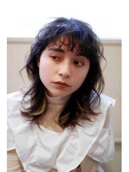 ヘアサロン レゴリス(hair salon REGOLITH)の写真/お洒落上級者必見◎繊細な艶と光が透けるような透明感を実現。イルミナ/アディクシー取扱い♪