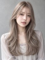 トリニティ(trinity)&nbsp;ブリーチ×髪質改善　くすみベージュカラー【豊見城】