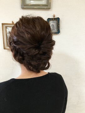 ルシード スタイル レクラ 栄生店(L'UCIDO STYLE L'eclat) 編み編みアップ