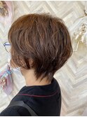 パーマでつくる大人のゆるふわショート