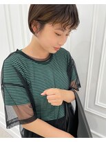 レオ(LEO.) くるっと前髪パーマ