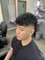 ヘアフォーラム おしゃれフェード&パーマスタイル