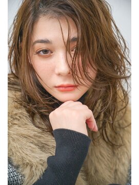 リトル 広島(little) 大人サイドパートウェーブグレージュ