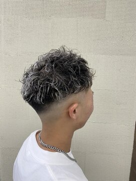 アウラ 高岡店(AULA) ホワイトメッシュパーマ