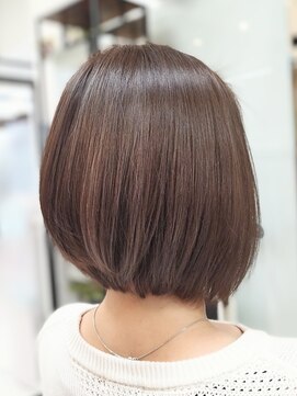 ヘアースタジオ ジェイワン(hair studio J ONE) 30代40代50代大人ナチュラル前下がりボブ白髪ぼかし脱白髪染め