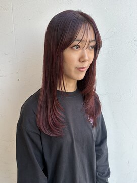ジュエ ヘアー デザイン(Jue hair design) 顔まわりレイヤー×深みボルドーカラー