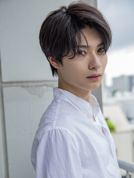 シティ(CITY) 小久保styleフェザーパーマグレーブルーカラー刈り上げショート