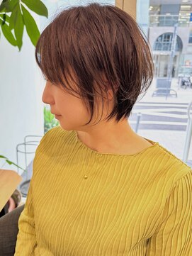 ビューエヒメ(VIEW EHIME) 小顔カットショートボブ大人可愛いアッシュオリーブ