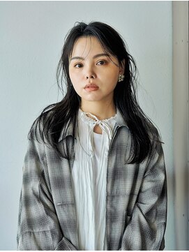 ボランチ(volante.) 【 セミロングレイヤー×暗めグレージュカラー 】