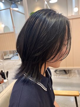 シダ(sida) ボブレイヤー ウルフ 裾カラーブルー