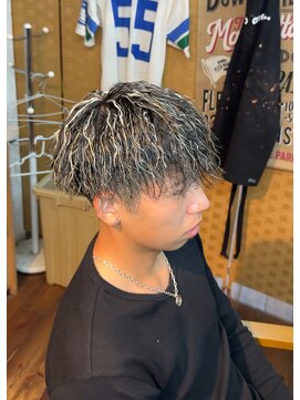 フリーダムリアン 山口ゆめタウン前店(freedom lien) ツイストスパイラル×ホワイトメッシュ