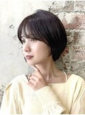「岩田莉奈」40代50代に人気の似合わせ丸みショートボブ　新宿