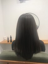 ジュノ 花ヶ島店(Juno)&nbsp;奥行き感じるカットが入ったロングヘアー