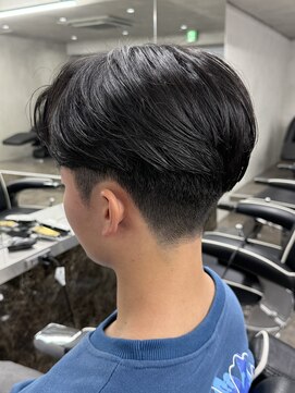 ニコ トウキョウ ロジック(nico TOKYO Logic) メンズセンターパートニュアンスパーマフェザーパーマ