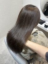 ベル サウス(BHEL south) 津市ロングレイヤーカットハッシュカット透明感カラー重めロング