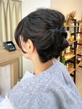 アエル 宝塚南口駅前店(aeru) ねじりシニヨンアップ【宝塚南口駅前駅】